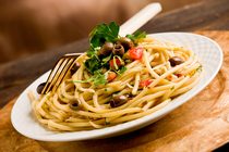 картинка Подарочный сертификат Мастер-класс "Итальянская кухня. Паста" 2,5-3 часа в интернет-магазине подарочных сертификатов Дарить Легко. картинка Подарочный сертификат Мастер-класс "Итальянская кухня. Паста" 2,5-3 часа в интернет-магазине подарочных сертификатов Дарить Легко.